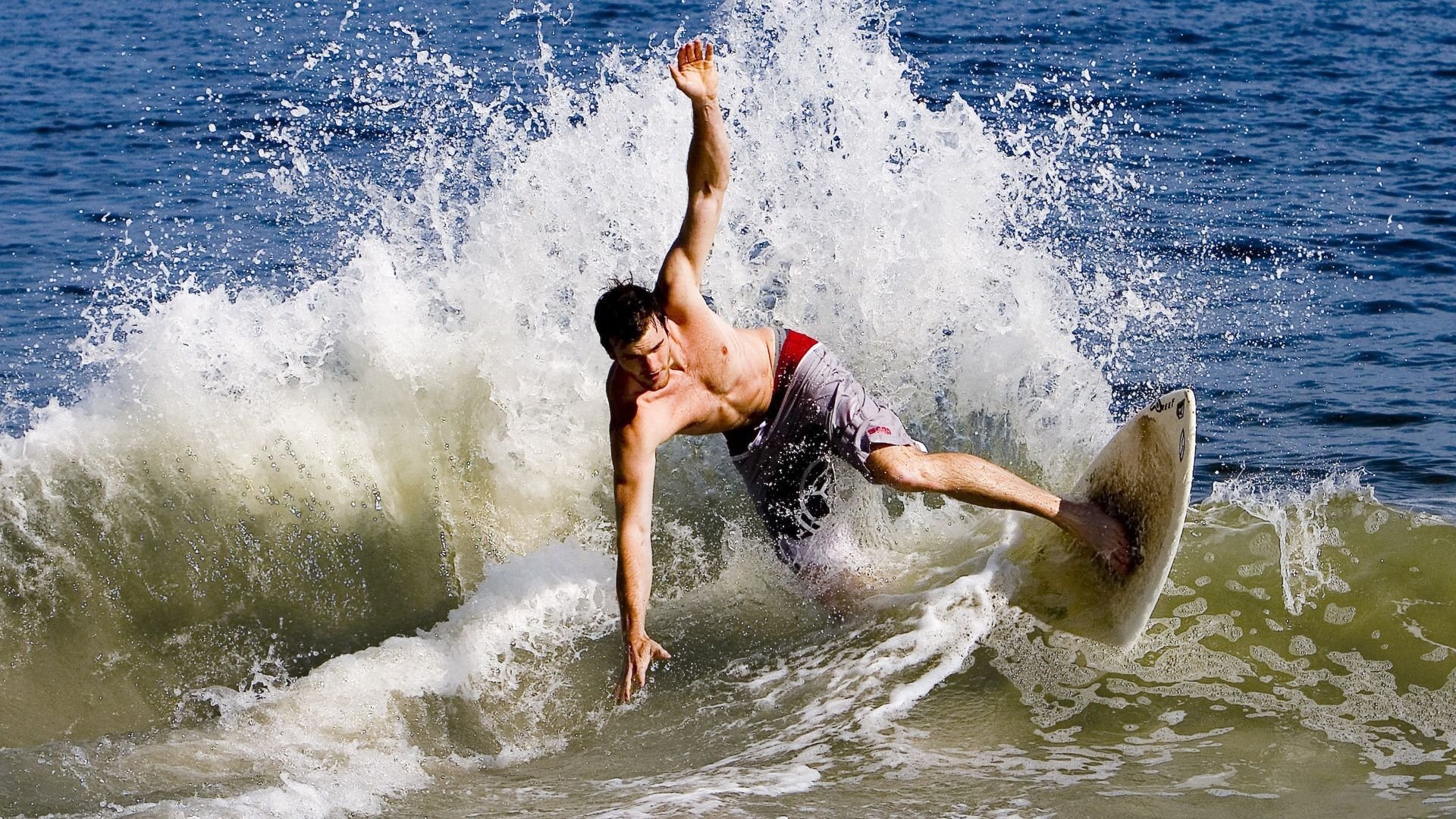 自由泳德国四人组进步显著,自由泳400米冠军